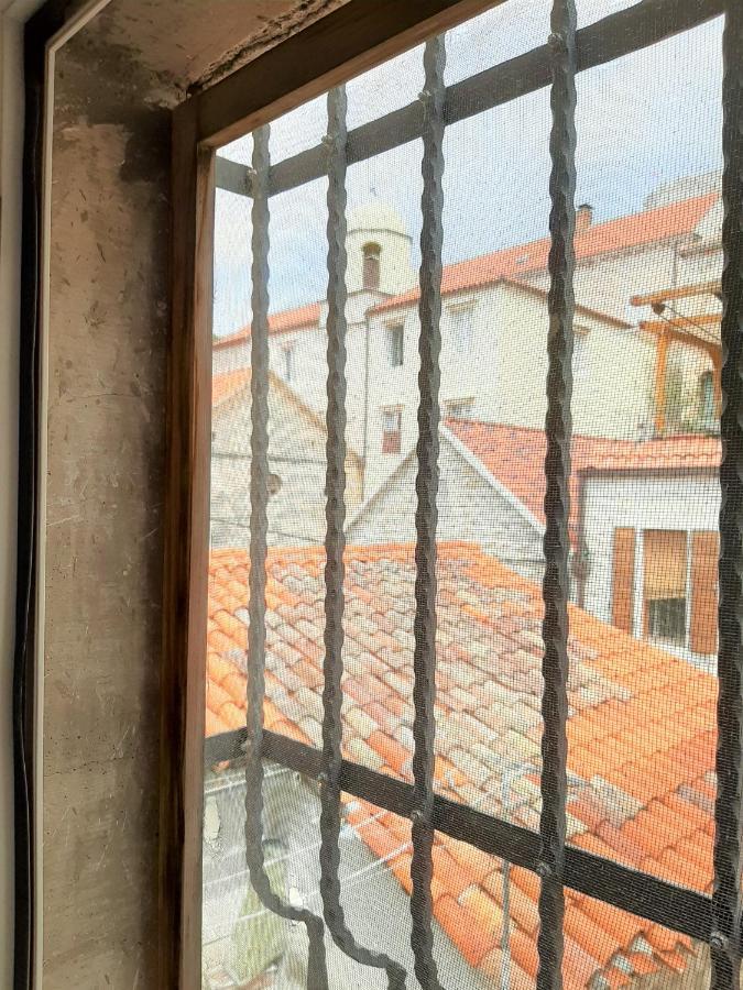 Apartman And Town Gate Hvar