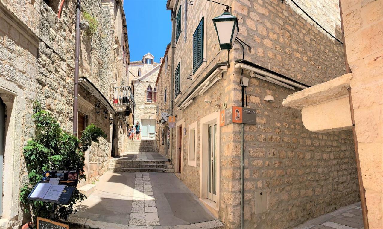 Apartman And Town Gate Hvar Hvar Town